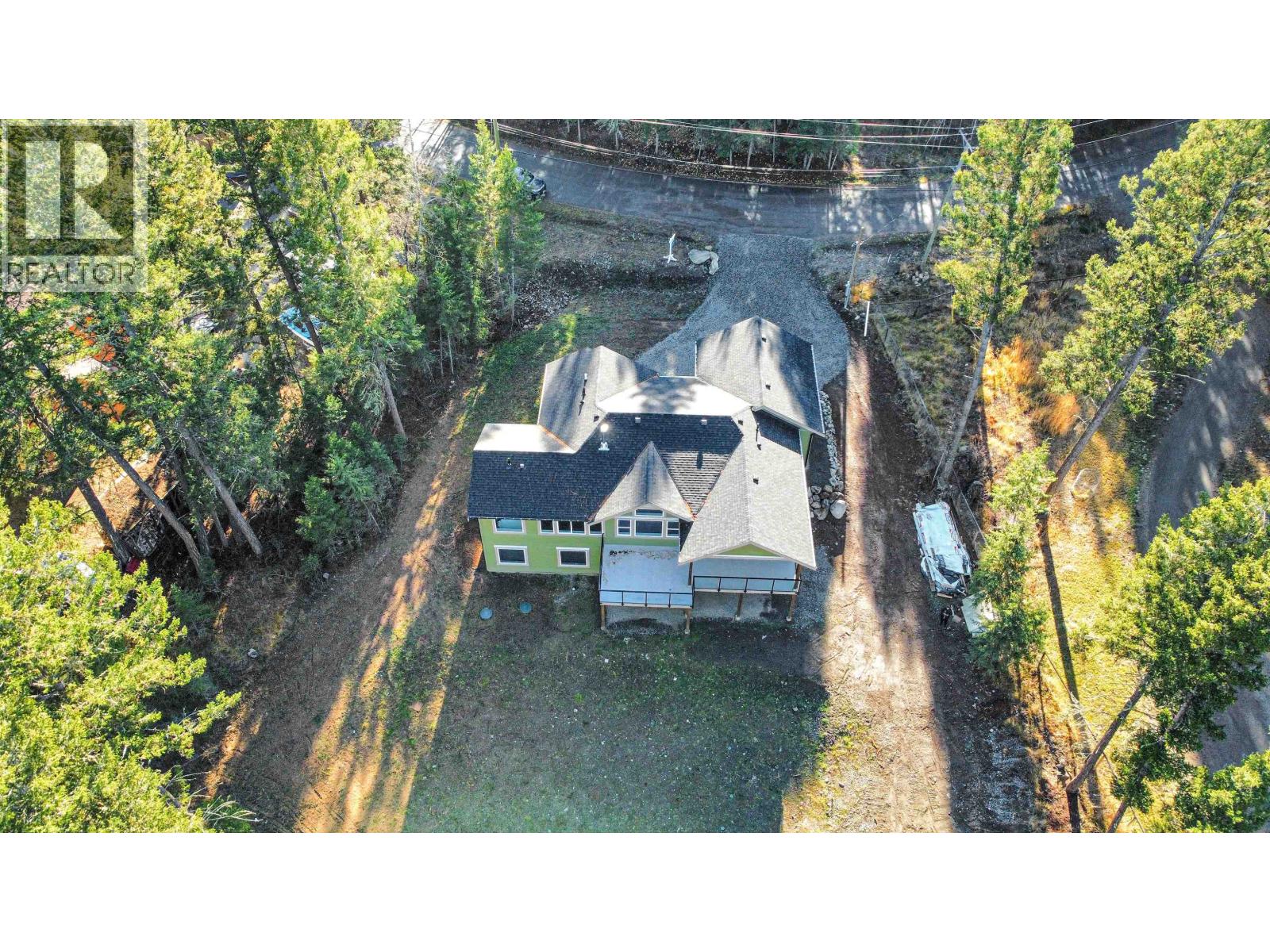 5343 ANNAHAM CRESCENT - 28