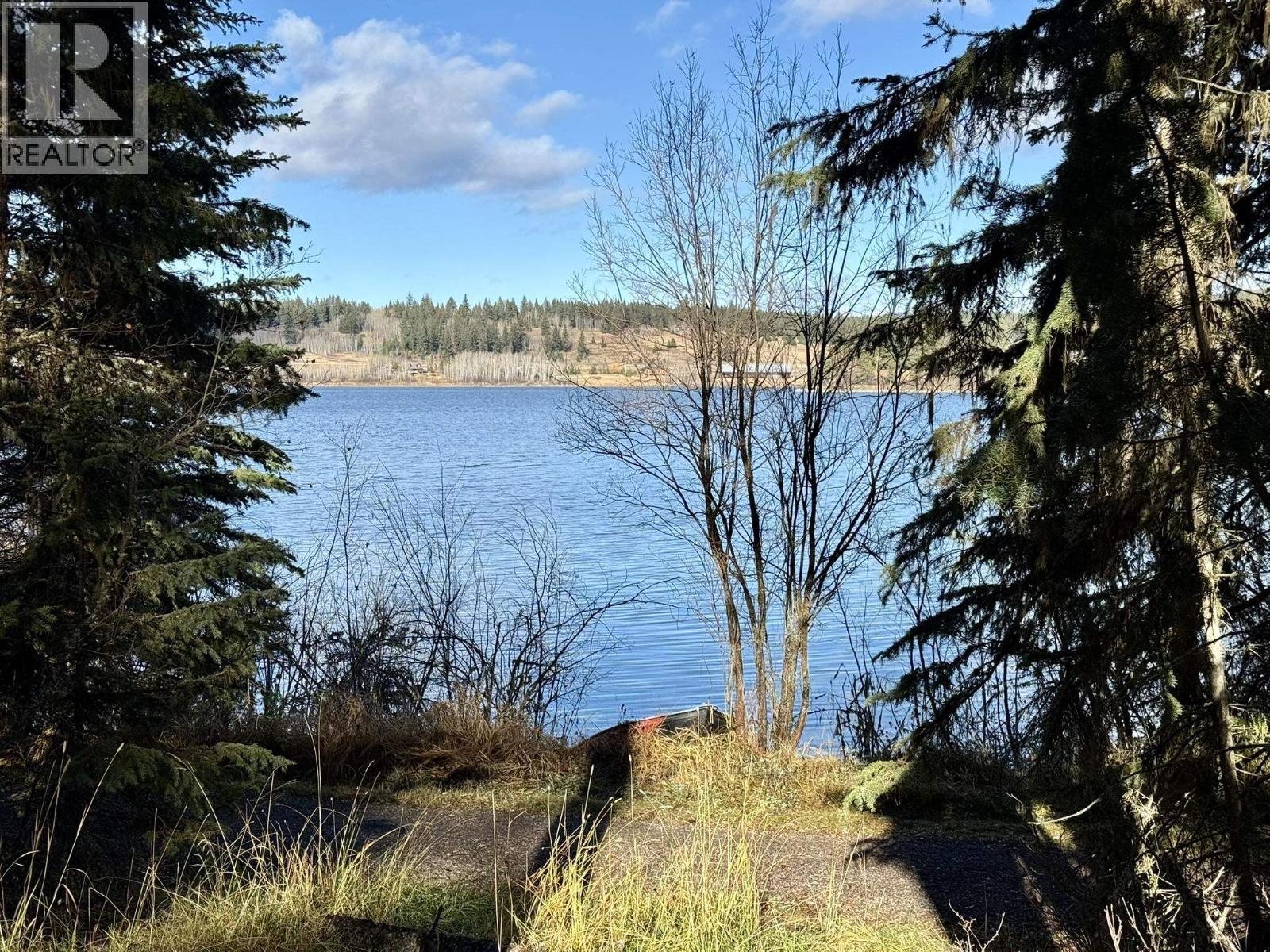 5343 ANNAHAM CRESCENT - 6