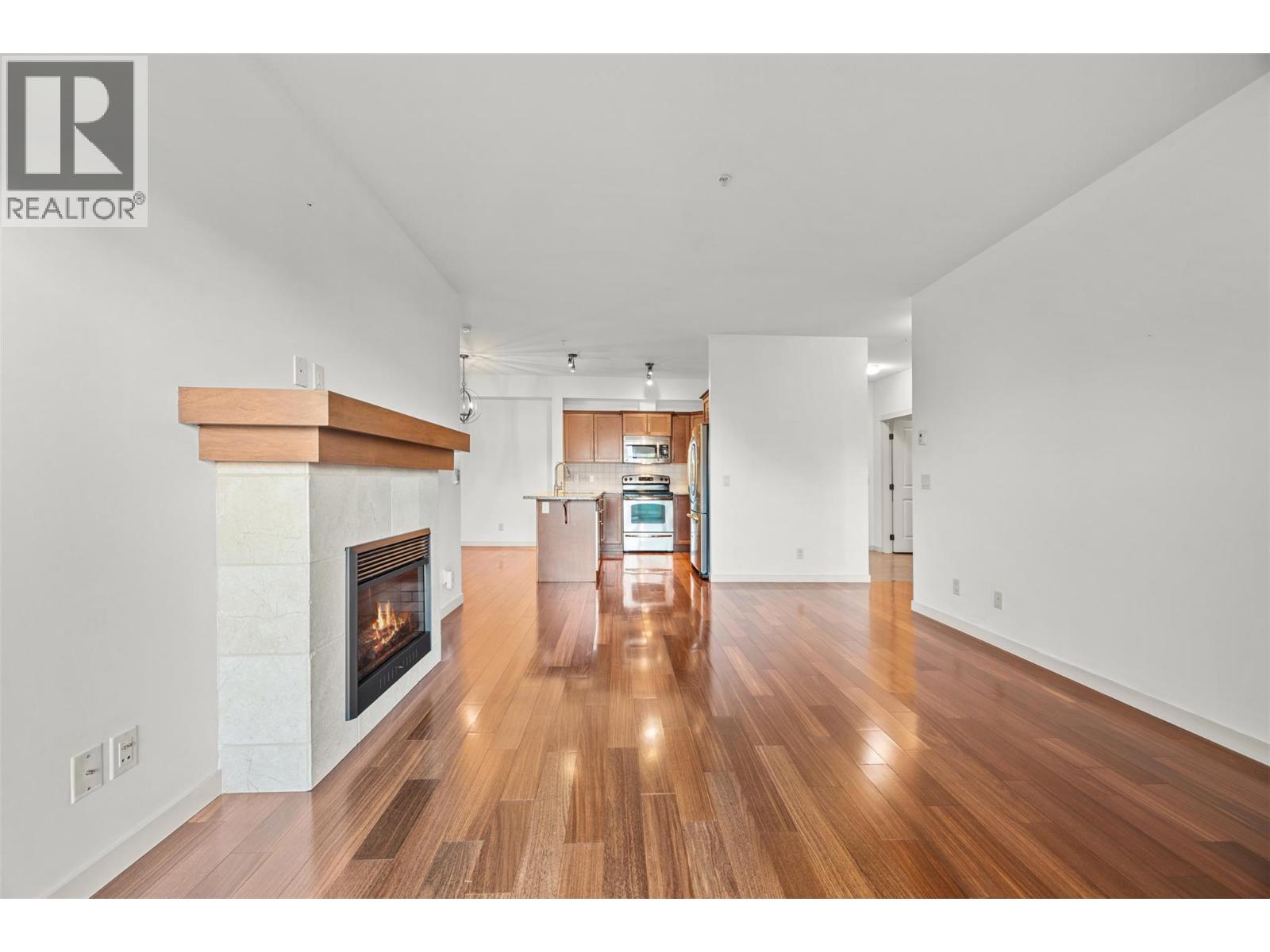 202 2142 Vasile Road, Kelowna