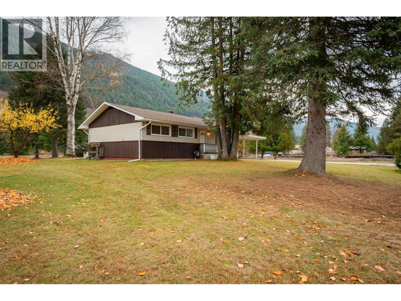 2538 Alexis Road - 22