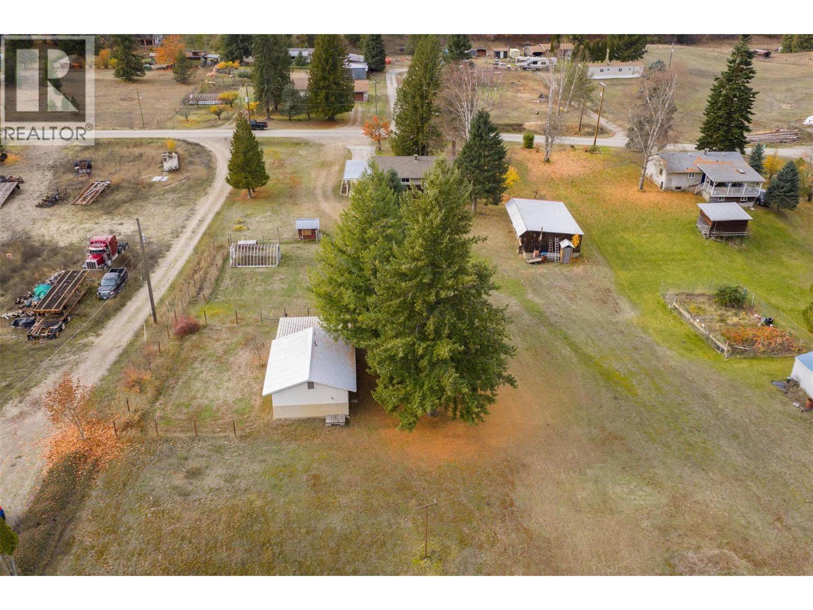 2538 Alexis Road - 11