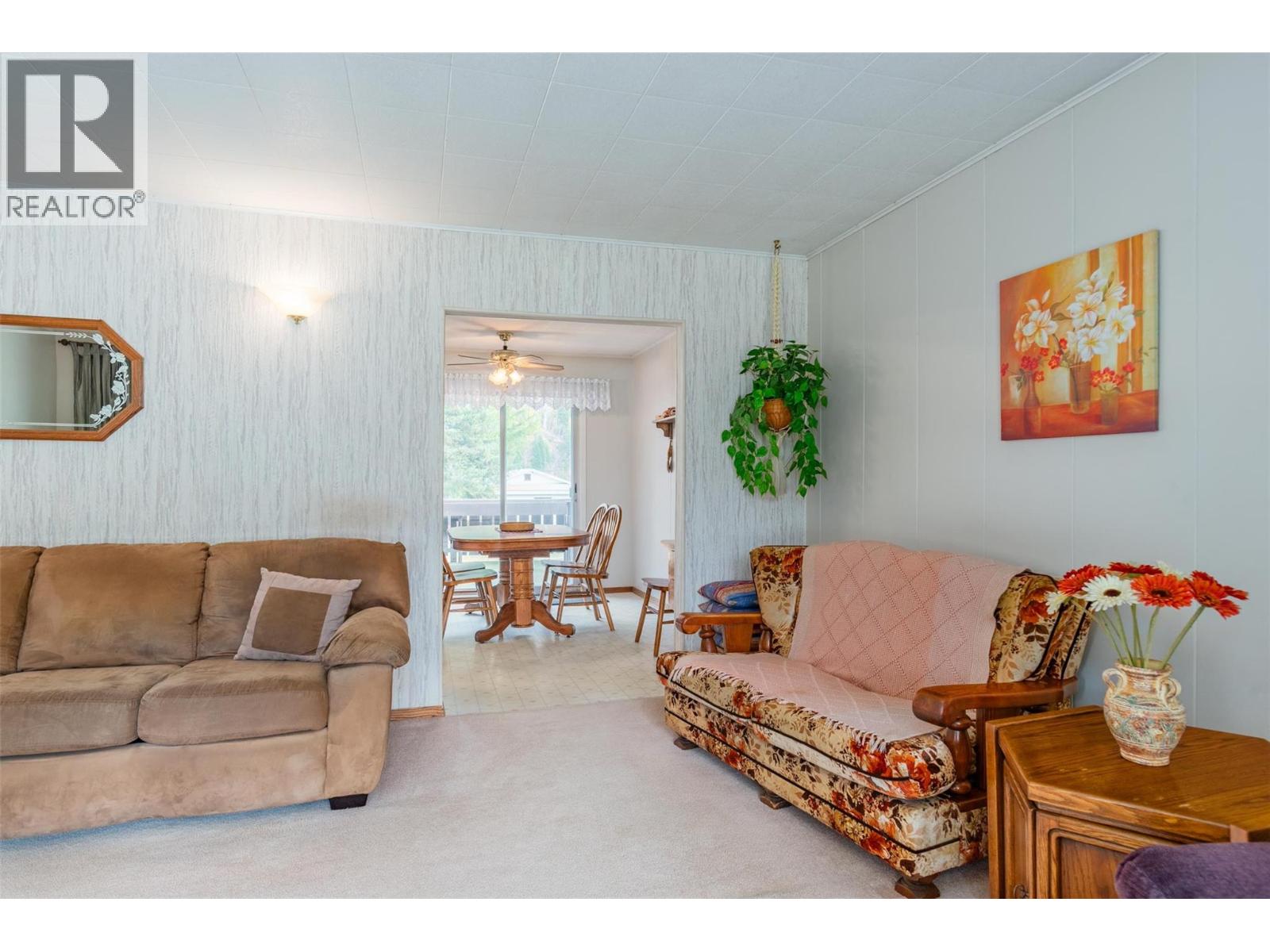 2538 Alexis Road - 55