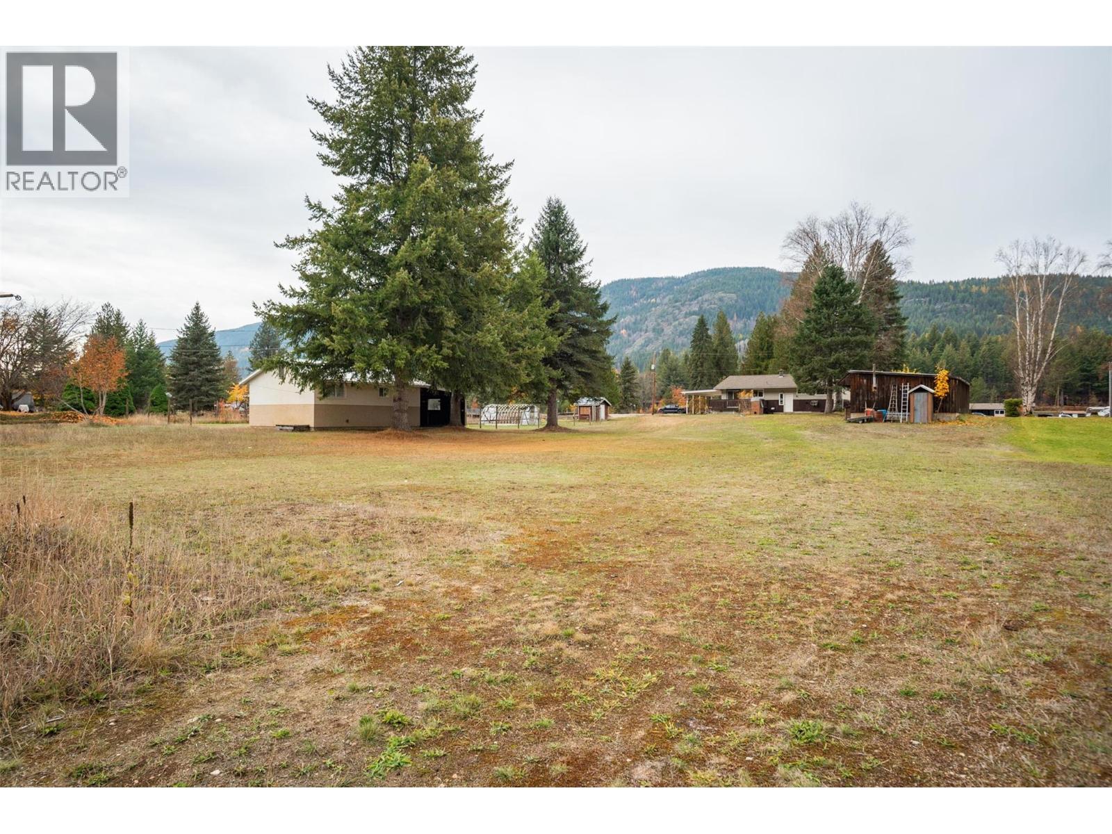 2538 Alexis Road - 47