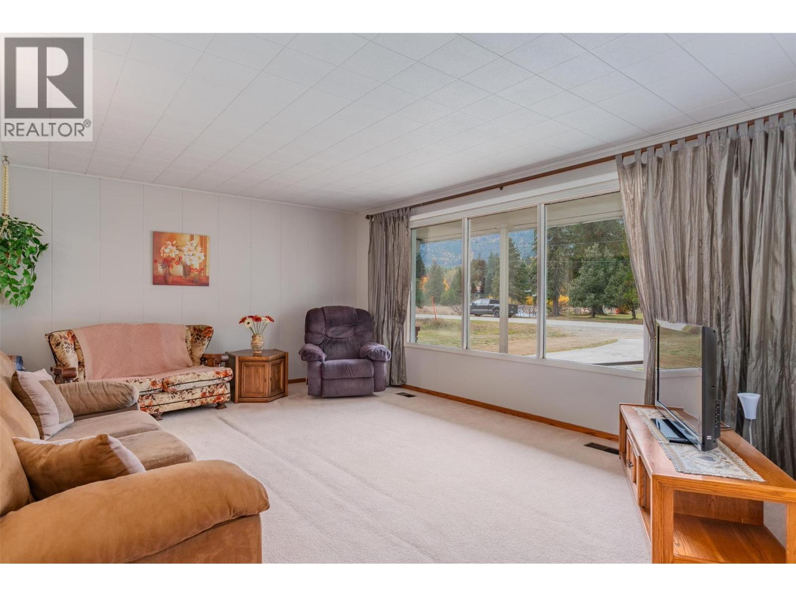 2538 Alexis Road - 52