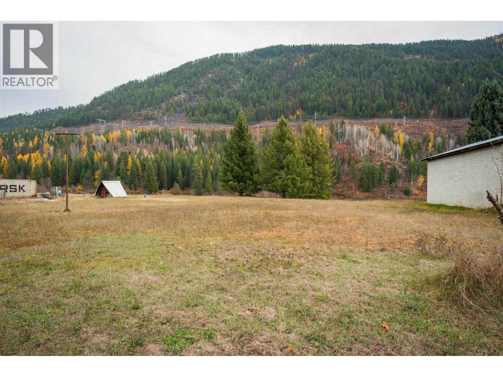 2538 ALEXIS ROAD - 38