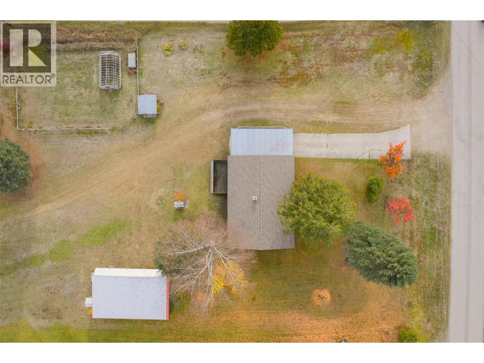 2538 Alexis Road - 12