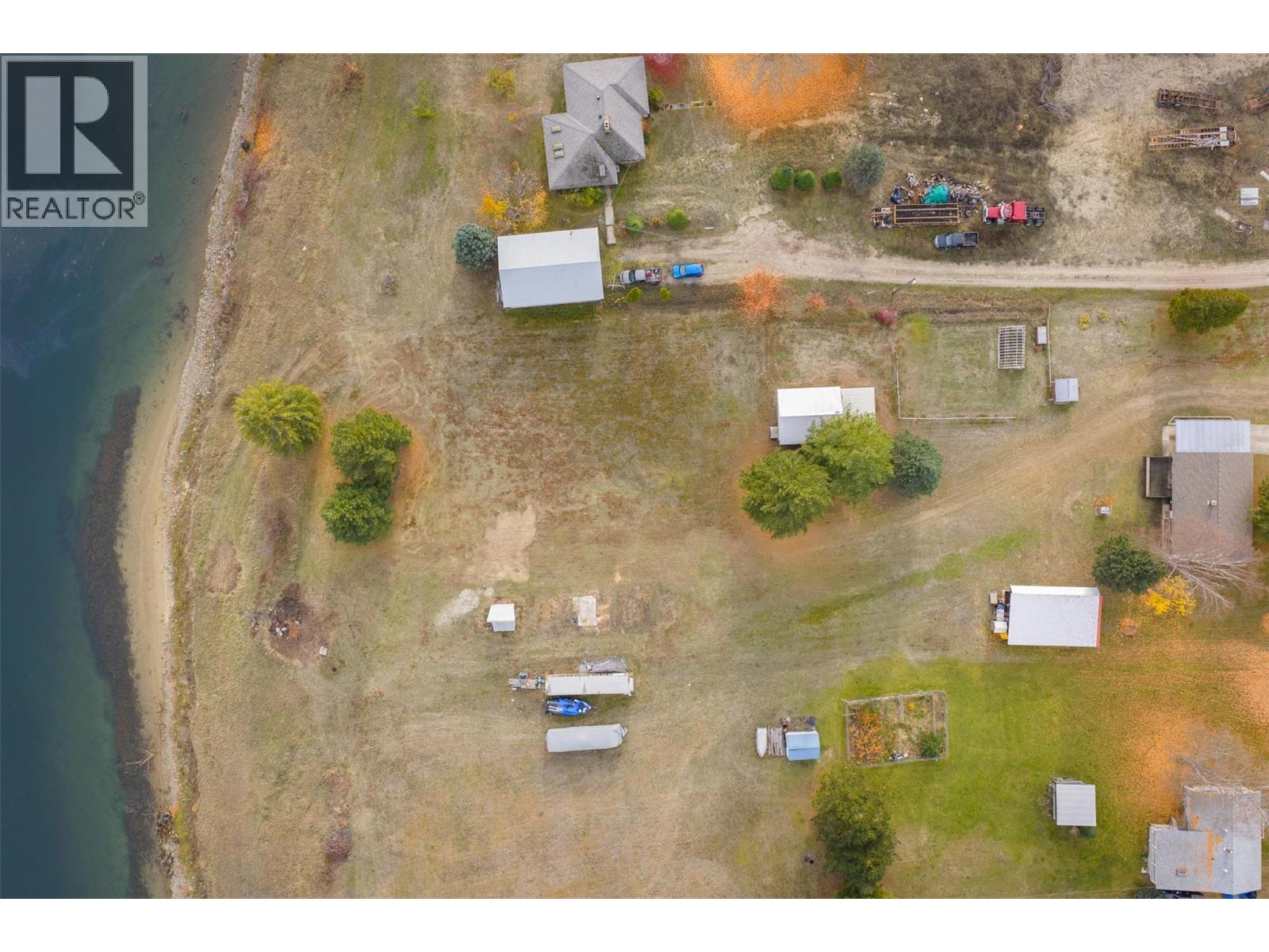 2538 Alexis Road - 2