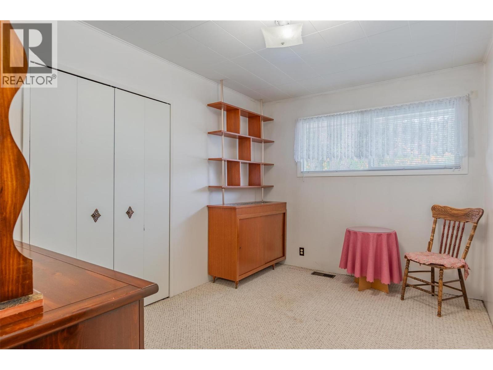 2538 ALEXIS ROAD - 66