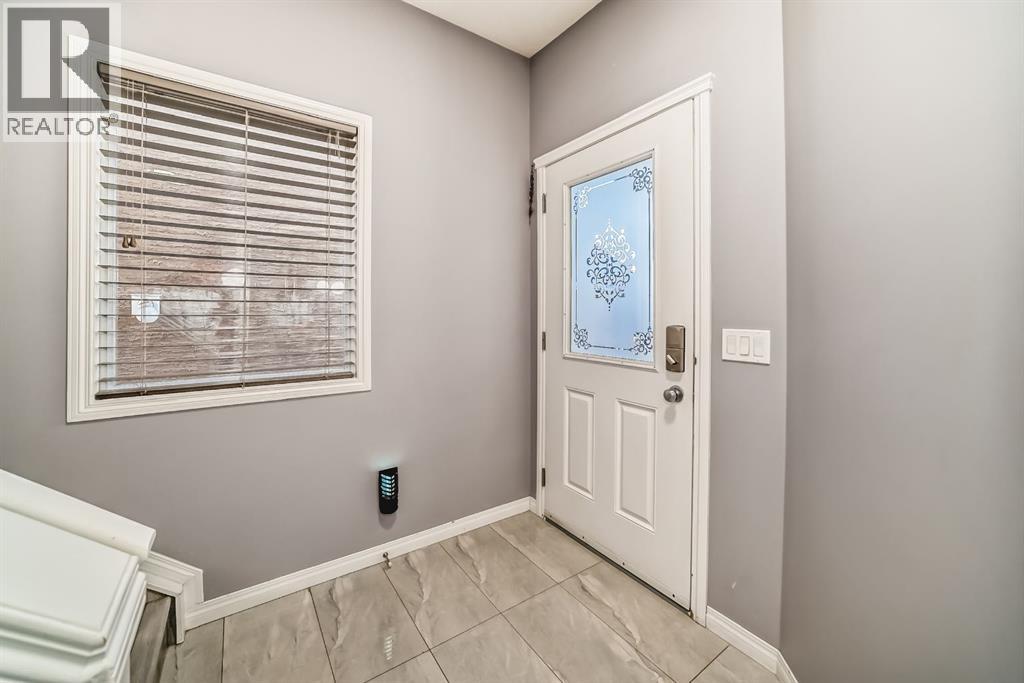 Single Family House for Sale in  Saddlecrest Way NE Saddle Ridge Calgary 