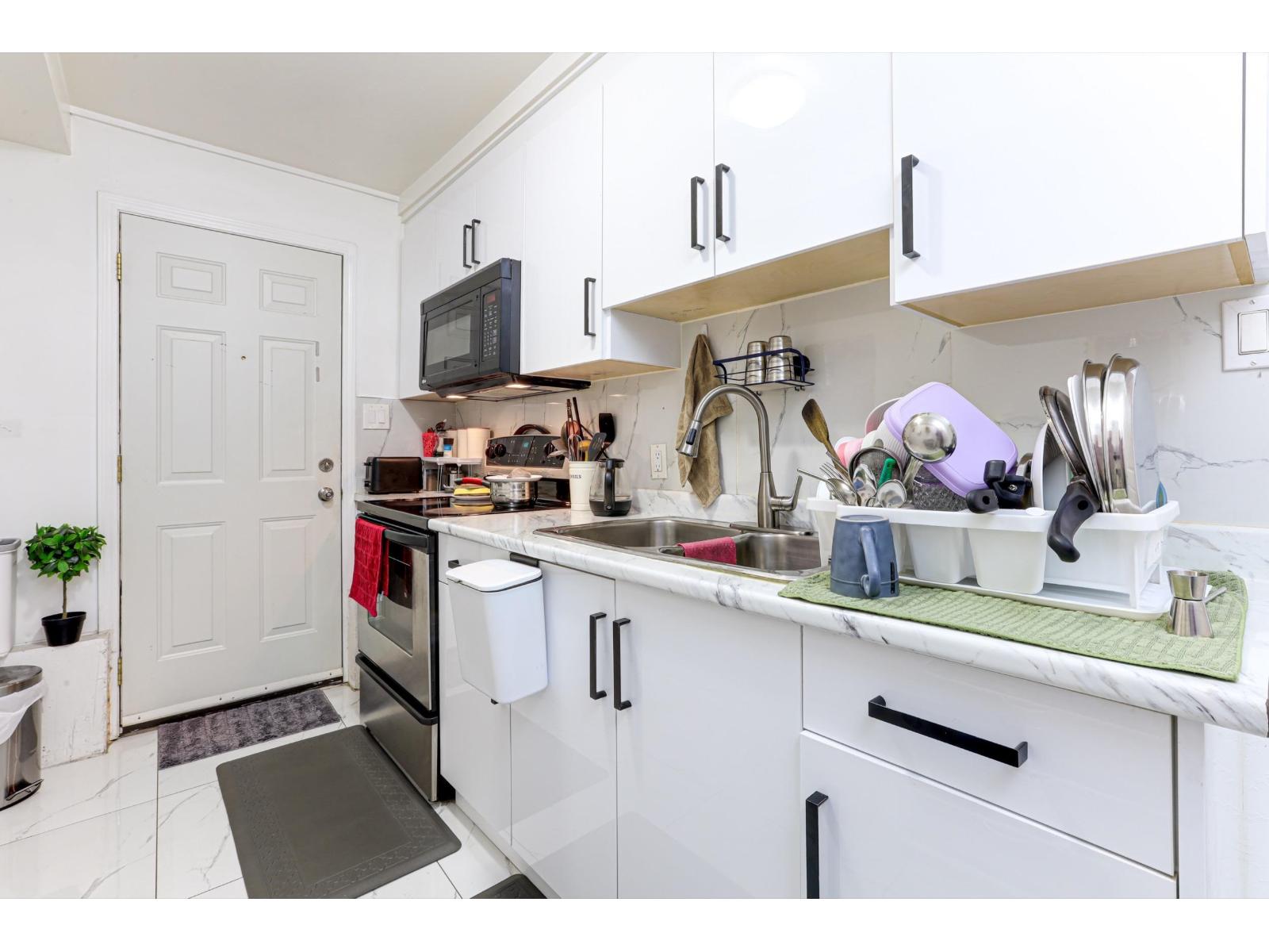 15720 ASTER ROAD, Surrey