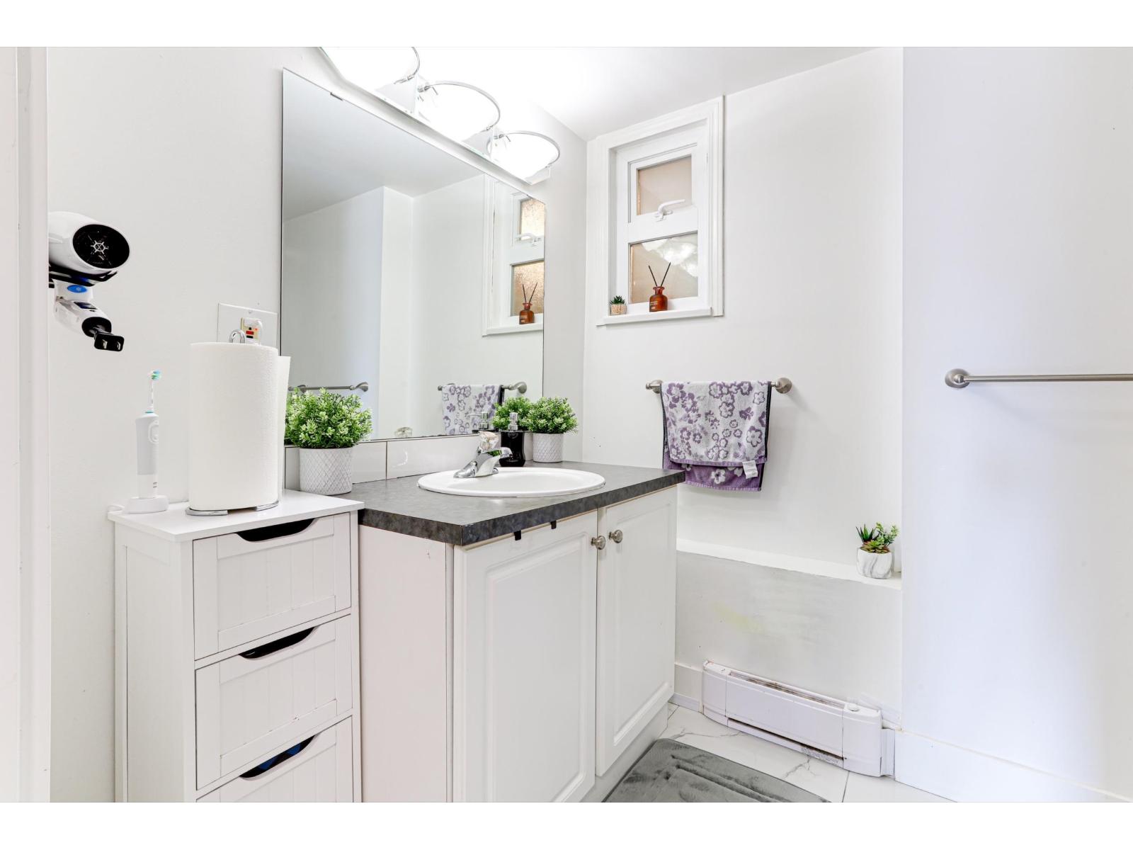 15720 ASTER ROAD, Surrey