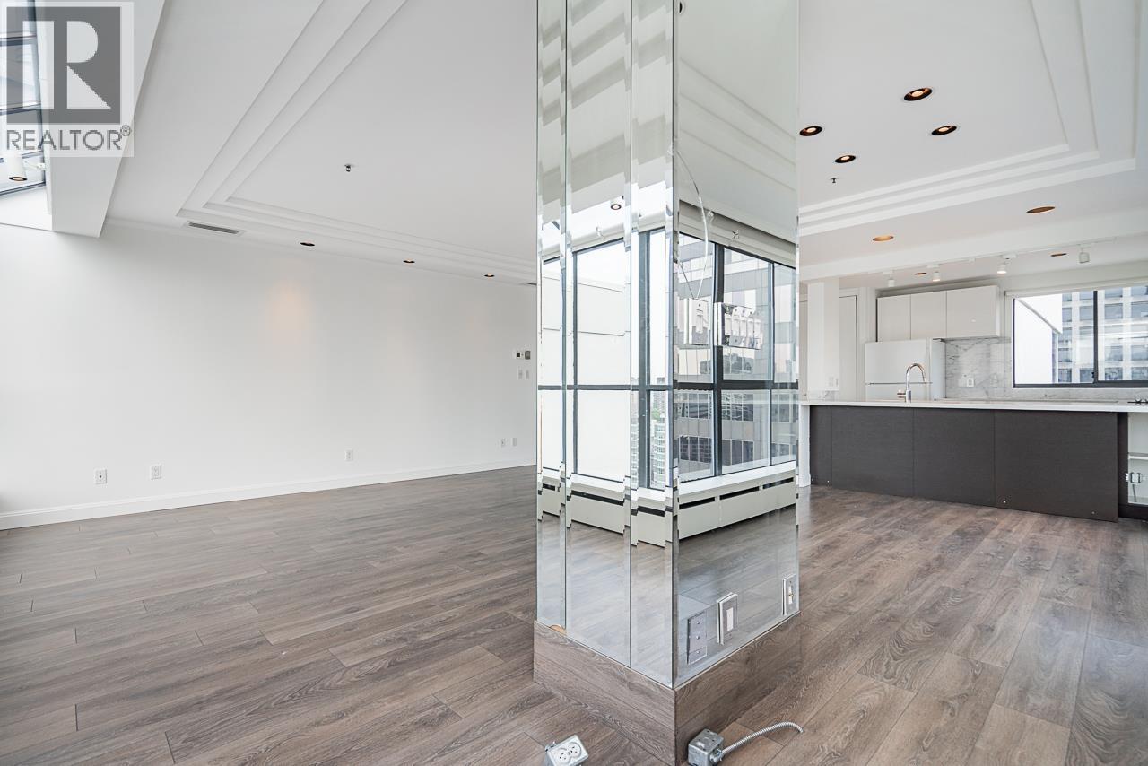 PH1 1060 ALBERNI STREET, Vancouver