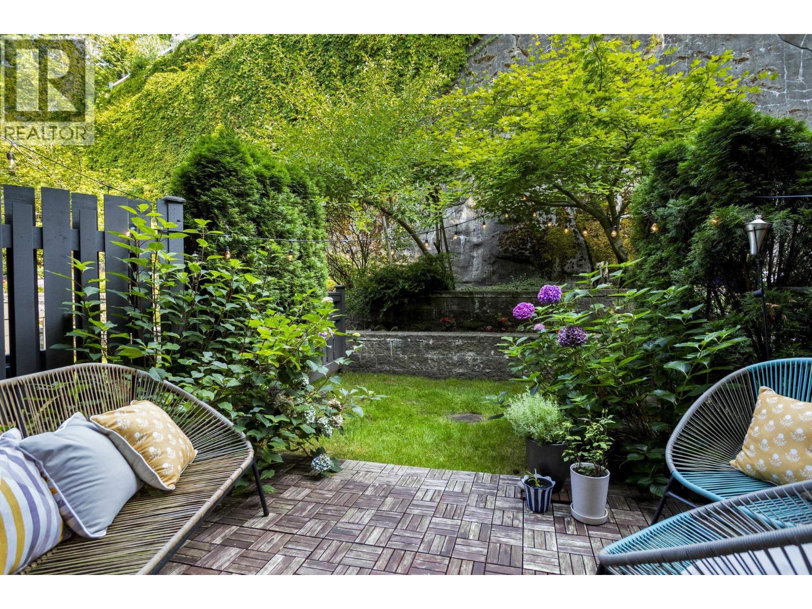 5 55 HAWTHORN DRIVE, Port Moody