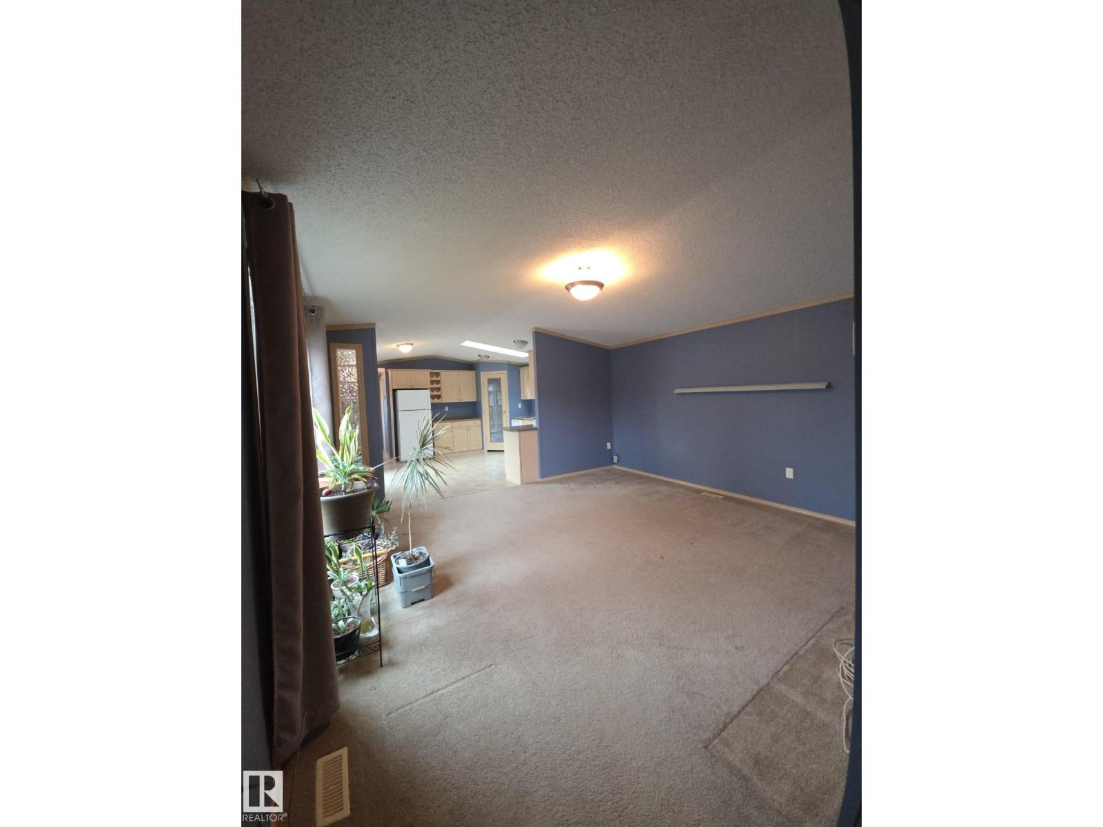 #33 4850 Centre ST, New Sarepta