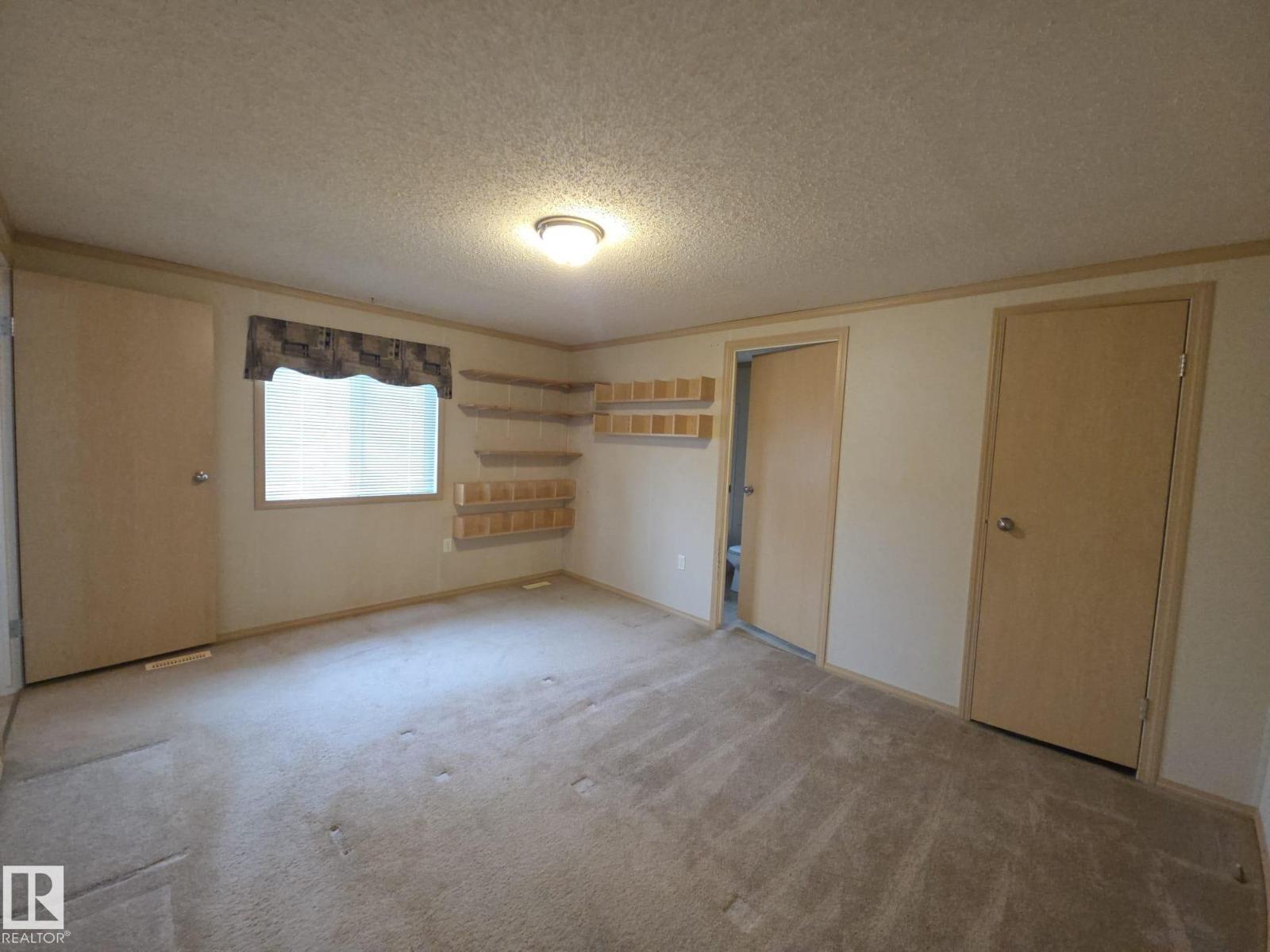 #33 4850 Centre ST, New Sarepta