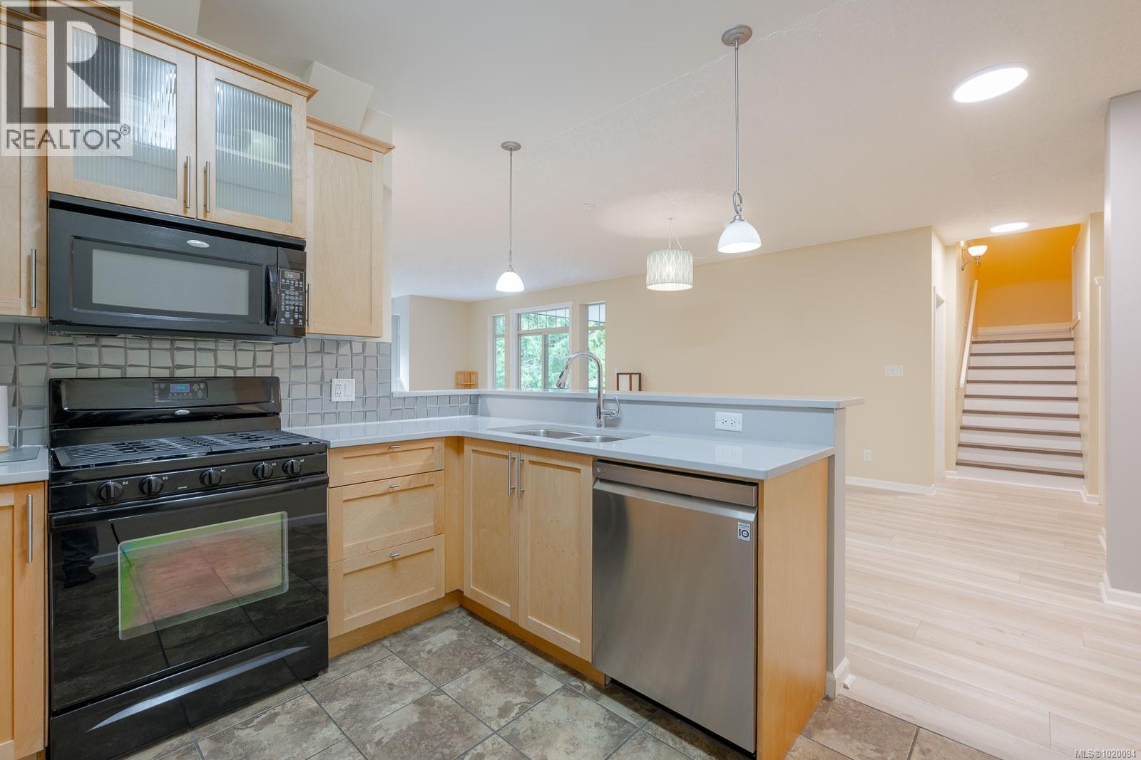 13 2363 Demamiel Dr, Sooke