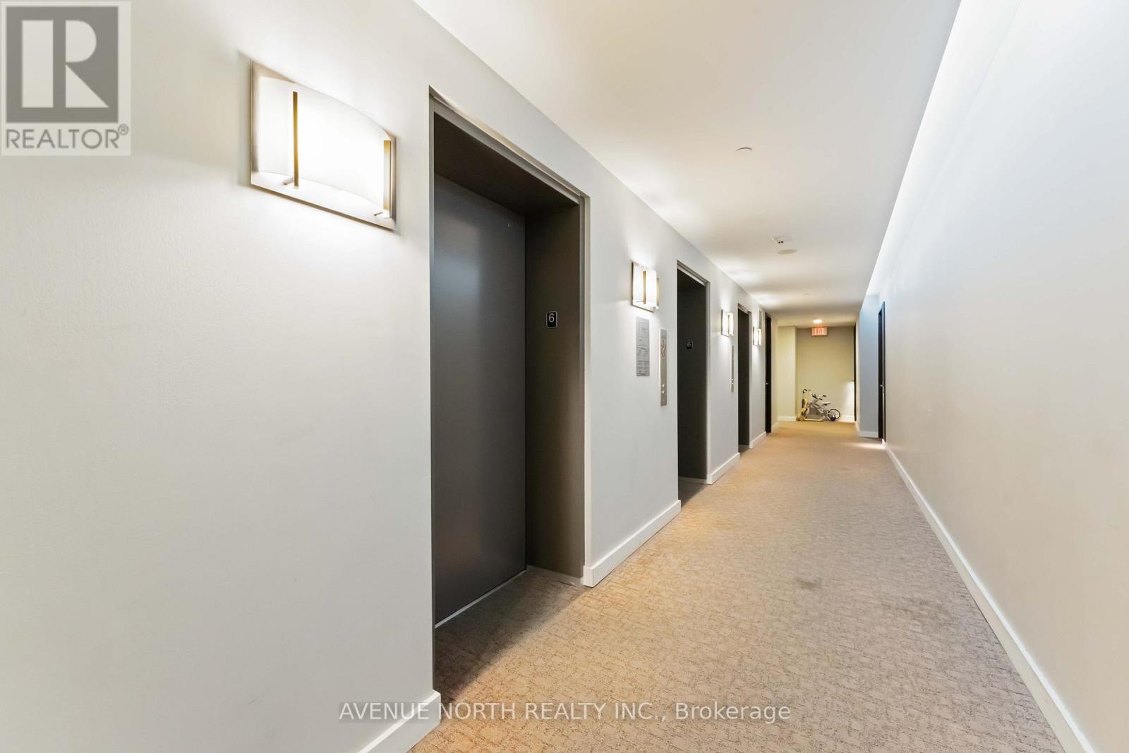 #601 111 CHAMPAGNE AVENUE S - 9