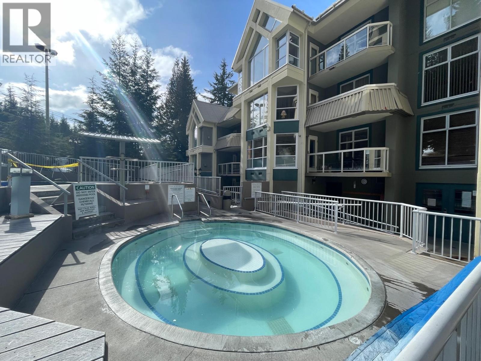 305 wk3-4910 SPEARHEAD PLACE, Whistler