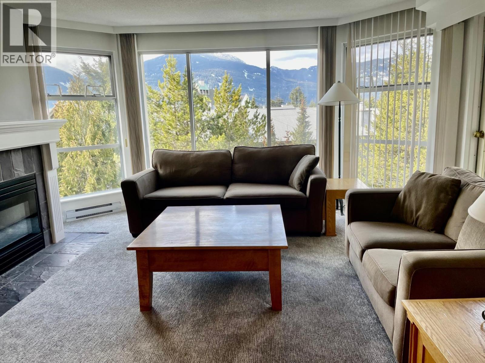305 wk3-4910 SPEARHEAD PLACE, Whistler