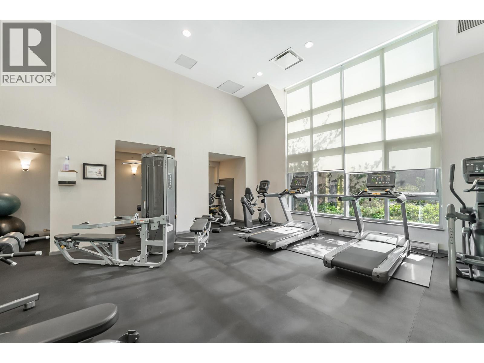 2103 290 NEWPORT DRIVE, Port Moody