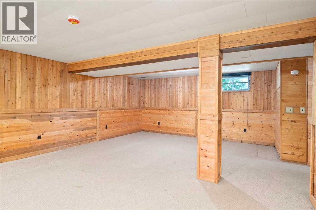 Single Family House Bi-level for Sale in  Maranda Close NE Marlborough Calgary 