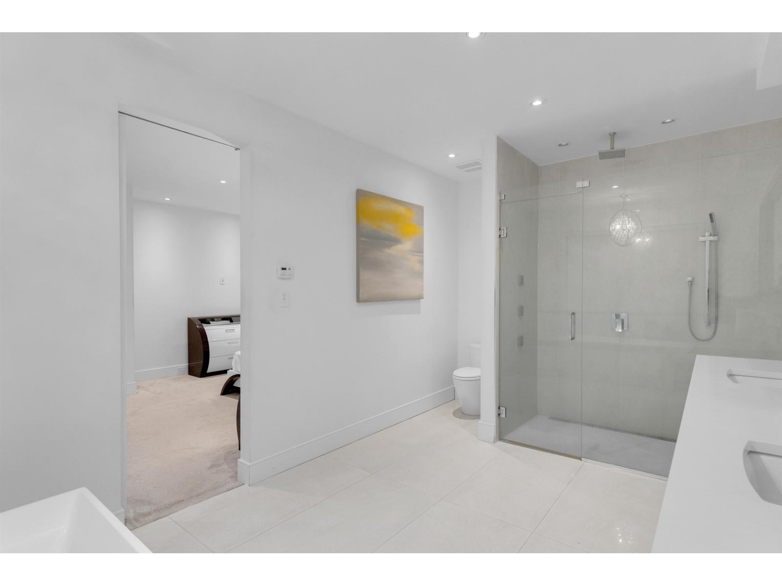 1440 MAPLE STREET, White Rock