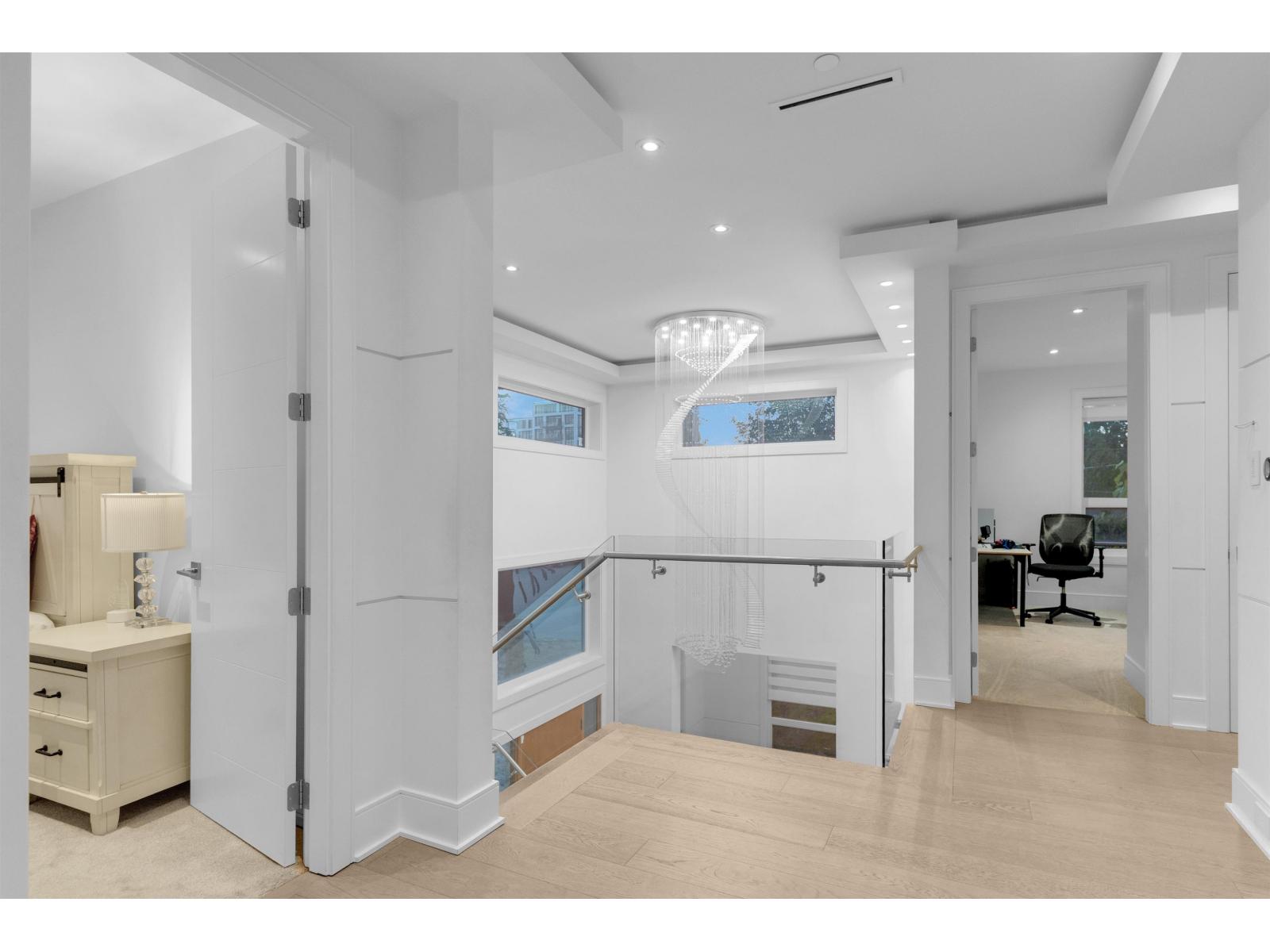 1440 MAPLE STREET, White Rock