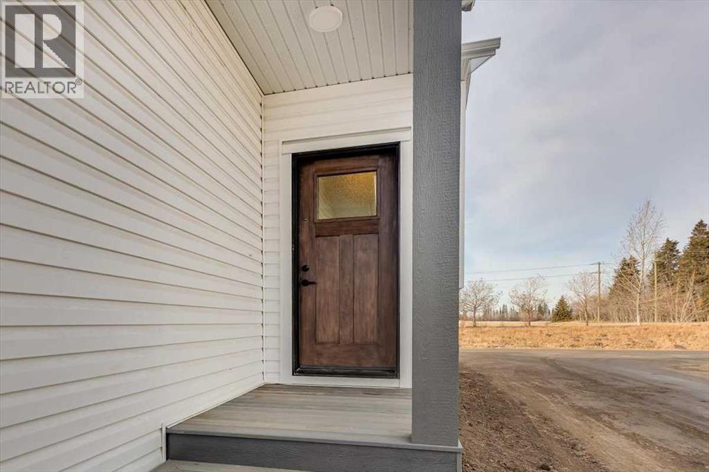 Single Family House Bi-level for Sale in  Emmett Crescent Evergreen Red Deer 