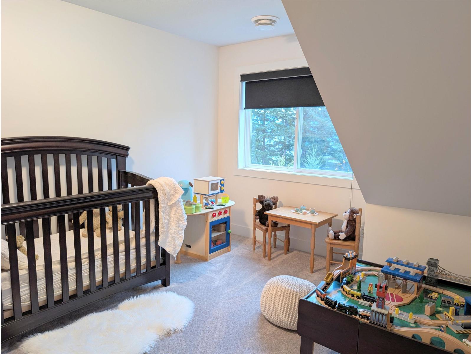 43350 HILLKEEP PLACE, Chilliwack Mountain, Chilliwack