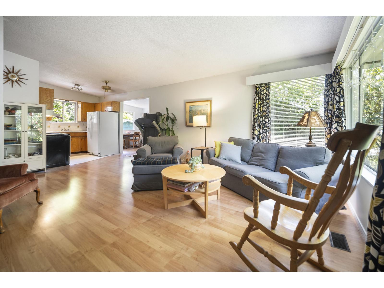 1056 STEVENS STREET, White Rock