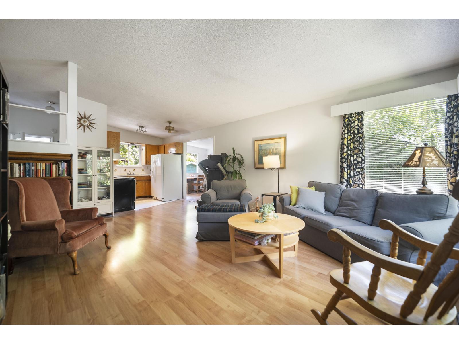 1056 STEVENS STREET, White Rock