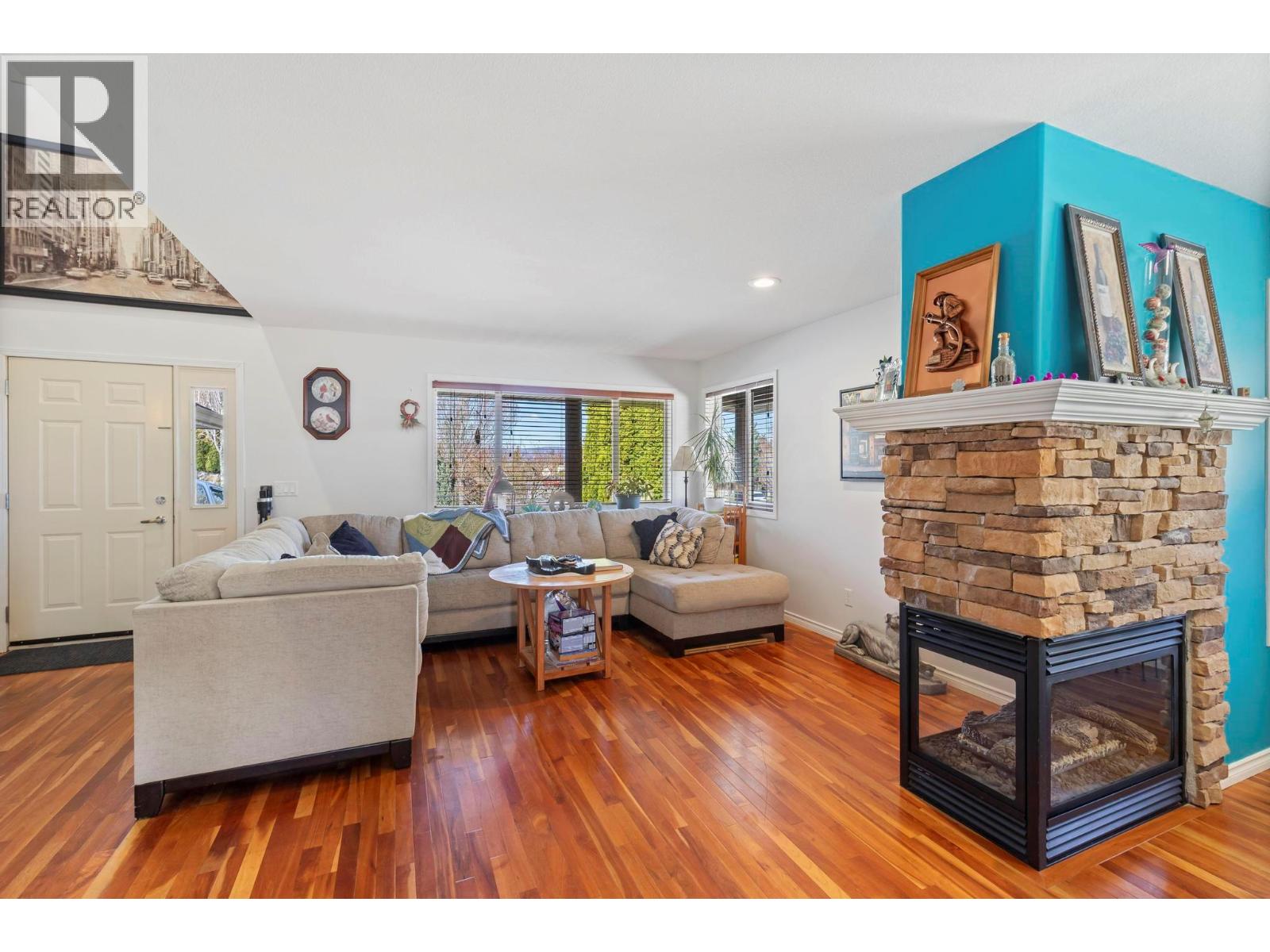  4945 South Ridge Drive, Kelowna