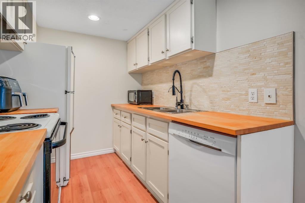 Single Family House for Sale in   Brookpark Drive SW Braeside Calgary 