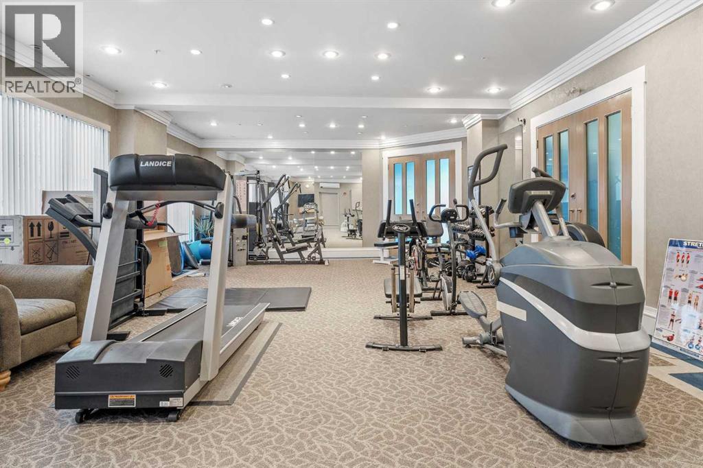 Single Family House for Sale in    Street NW Hillhurst Calgary 