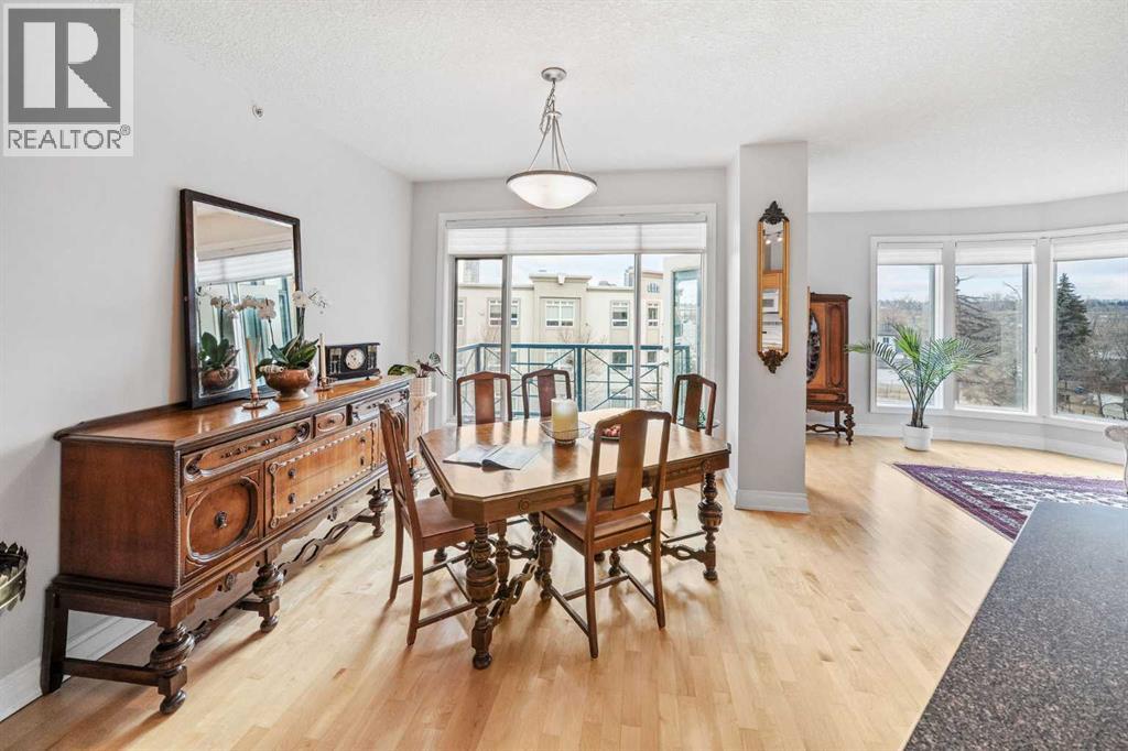 Single Family House for Sale in    Street NW Hillhurst Calgary 