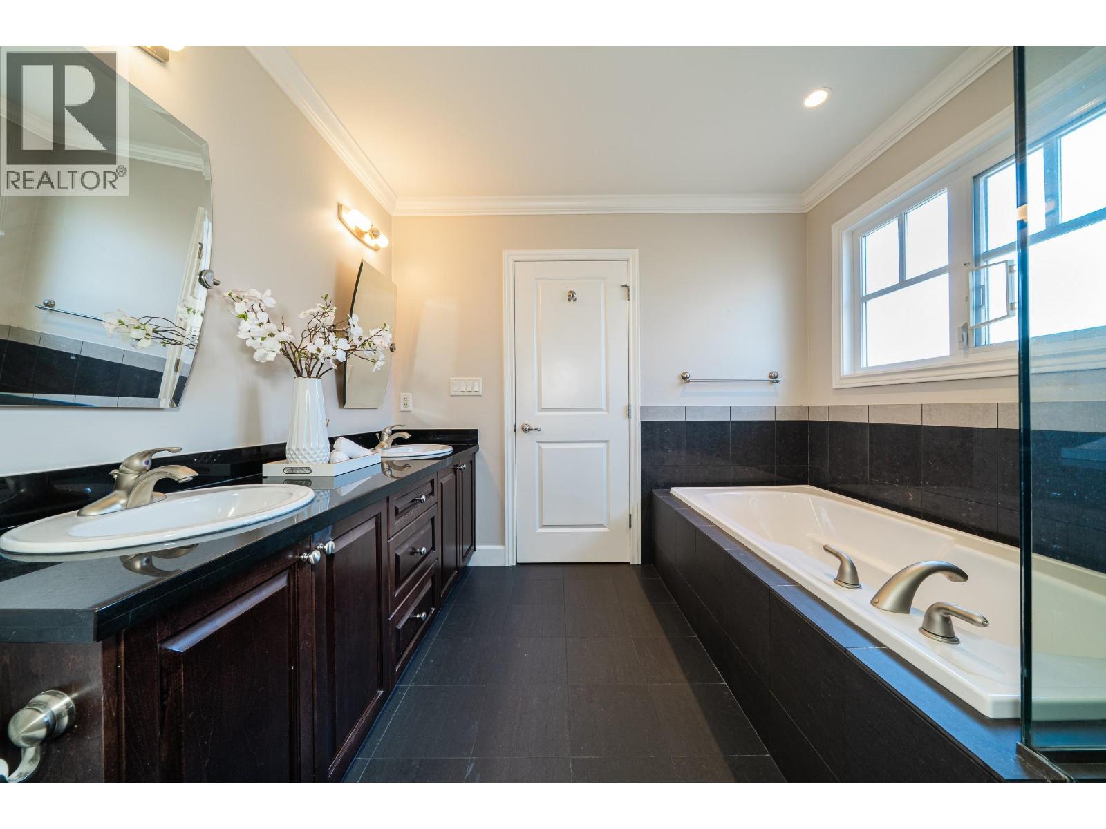 4633 W 7TH AVENUE, Vancouver