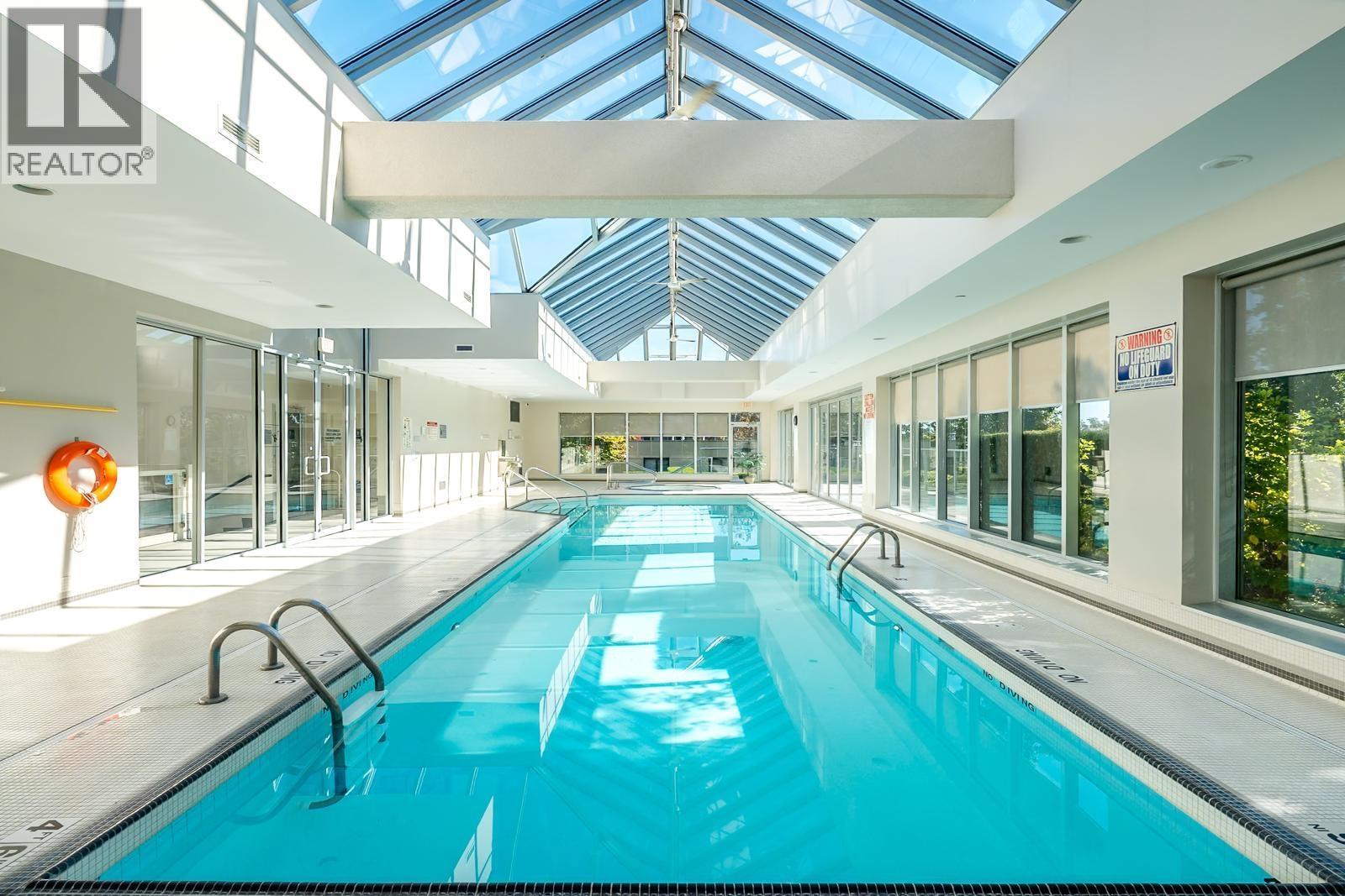 22 6233 KATSURA STREET, Richmond