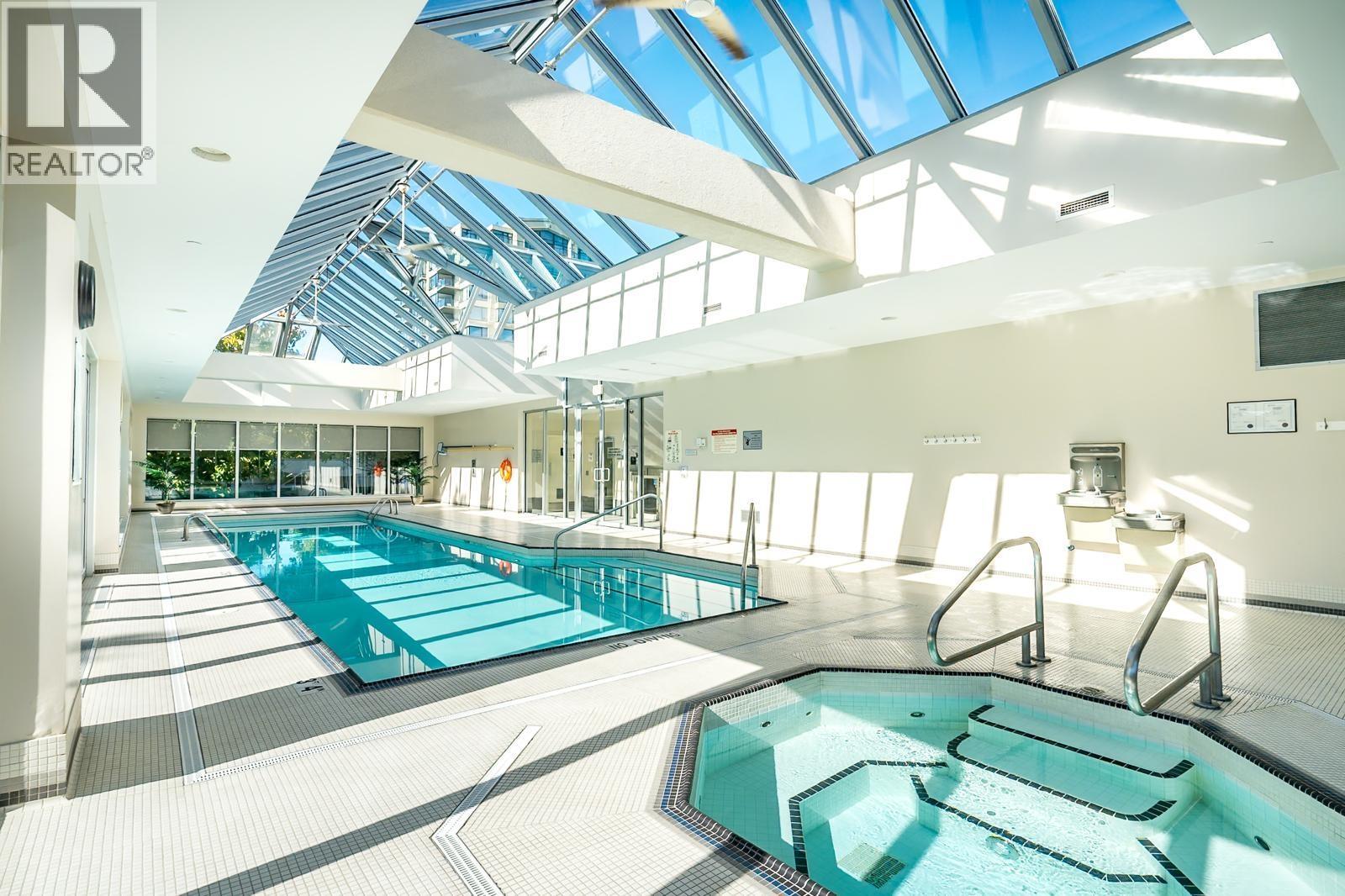 22 6233 KATSURA STREET, Richmond