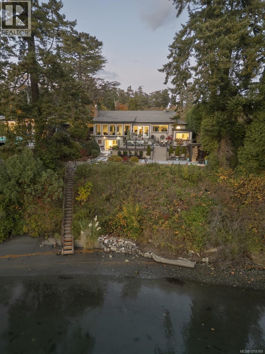 41 Tovey Cres, View Royal