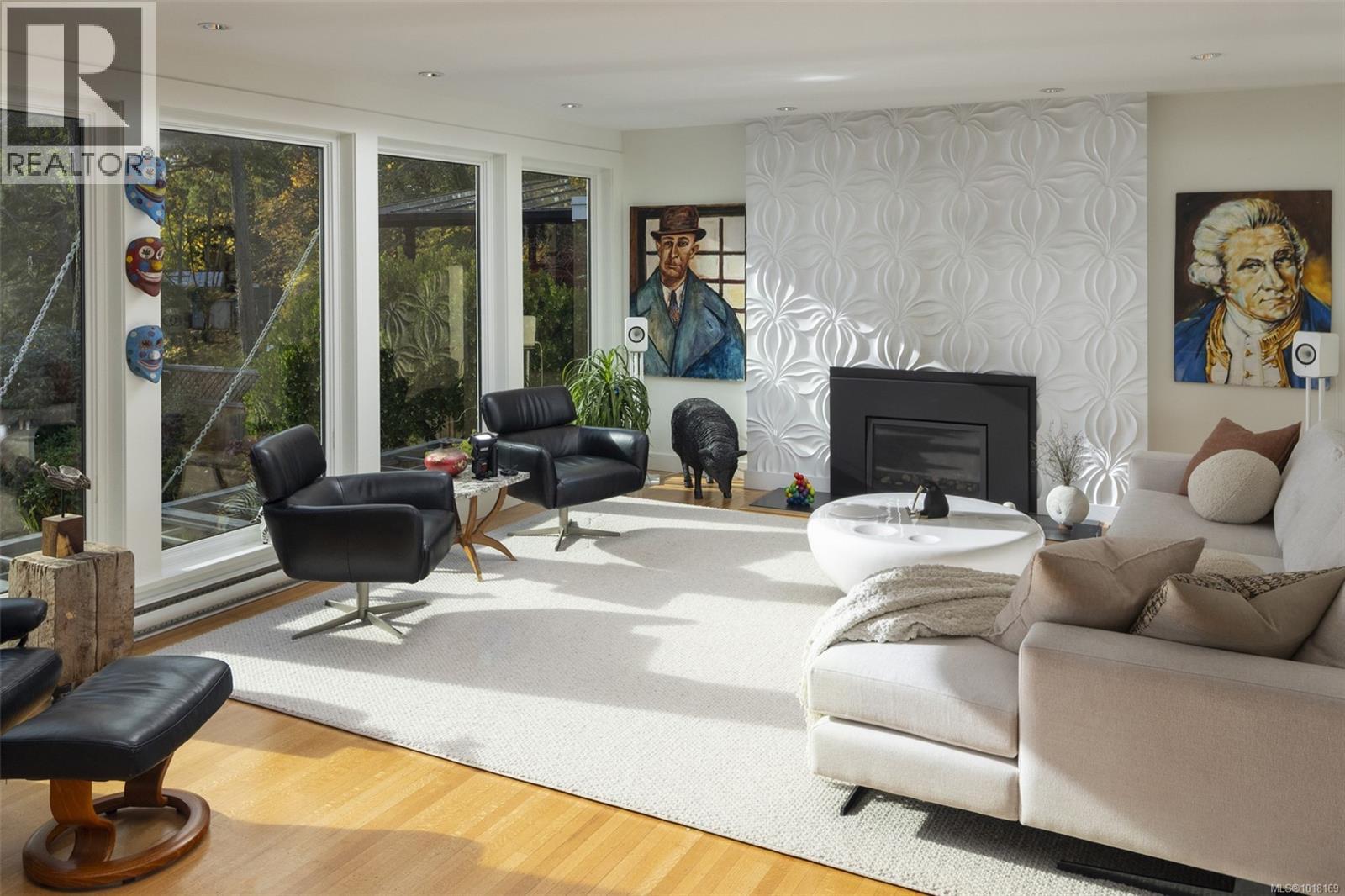 41 Tovey Cres, View Royal