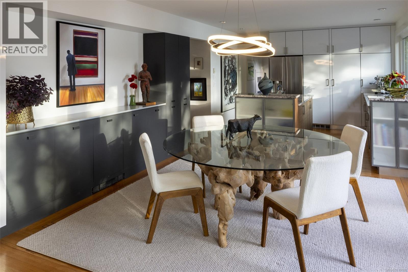 41 Tovey Cres, View Royal