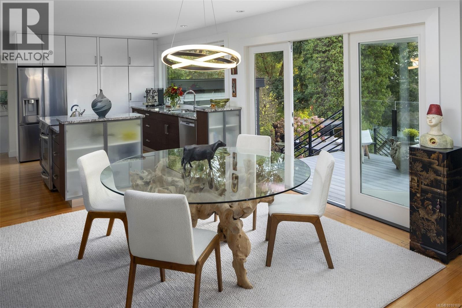 41 Tovey Cres, View Royal