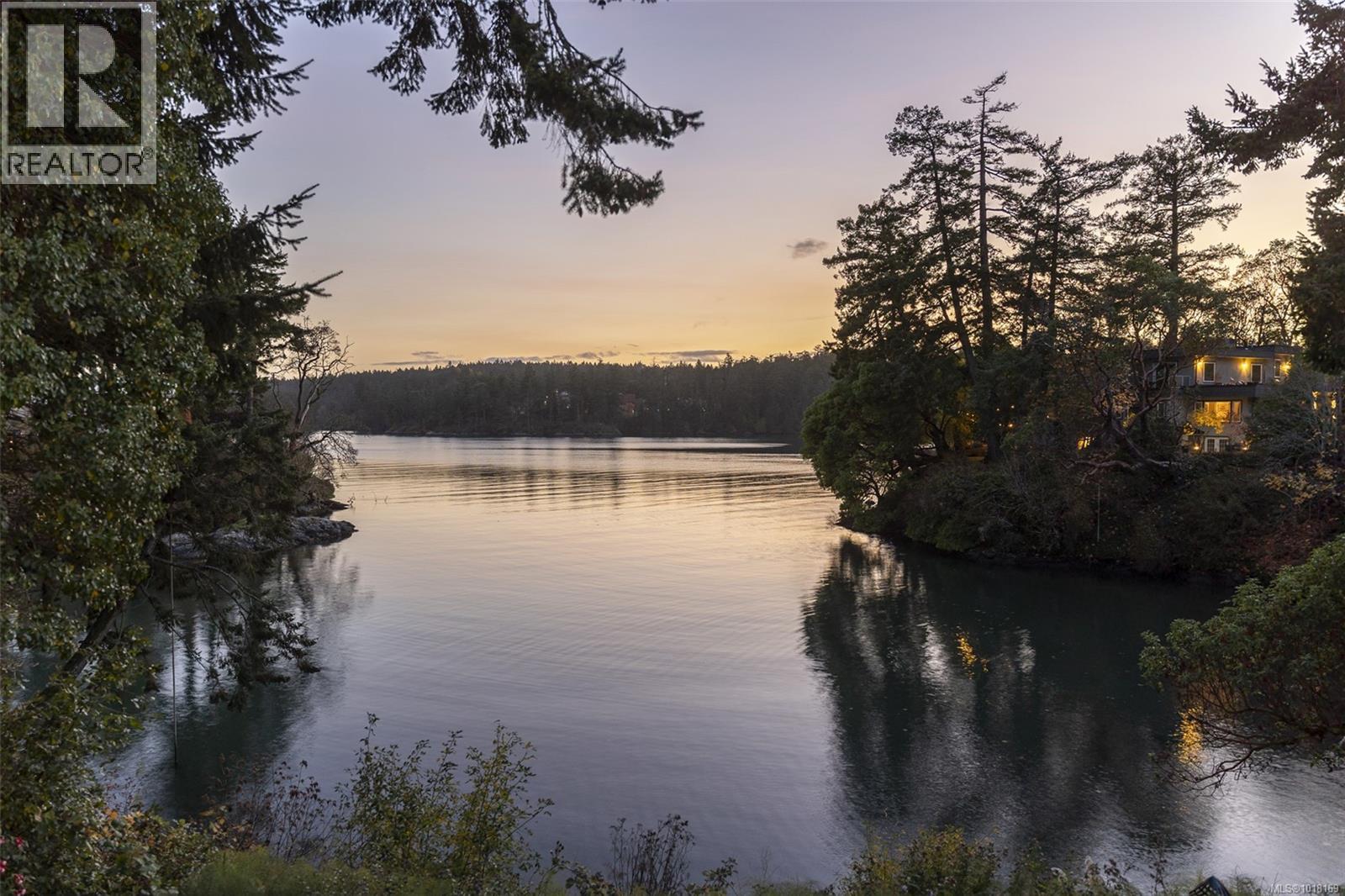 41 Tovey Cres, View Royal