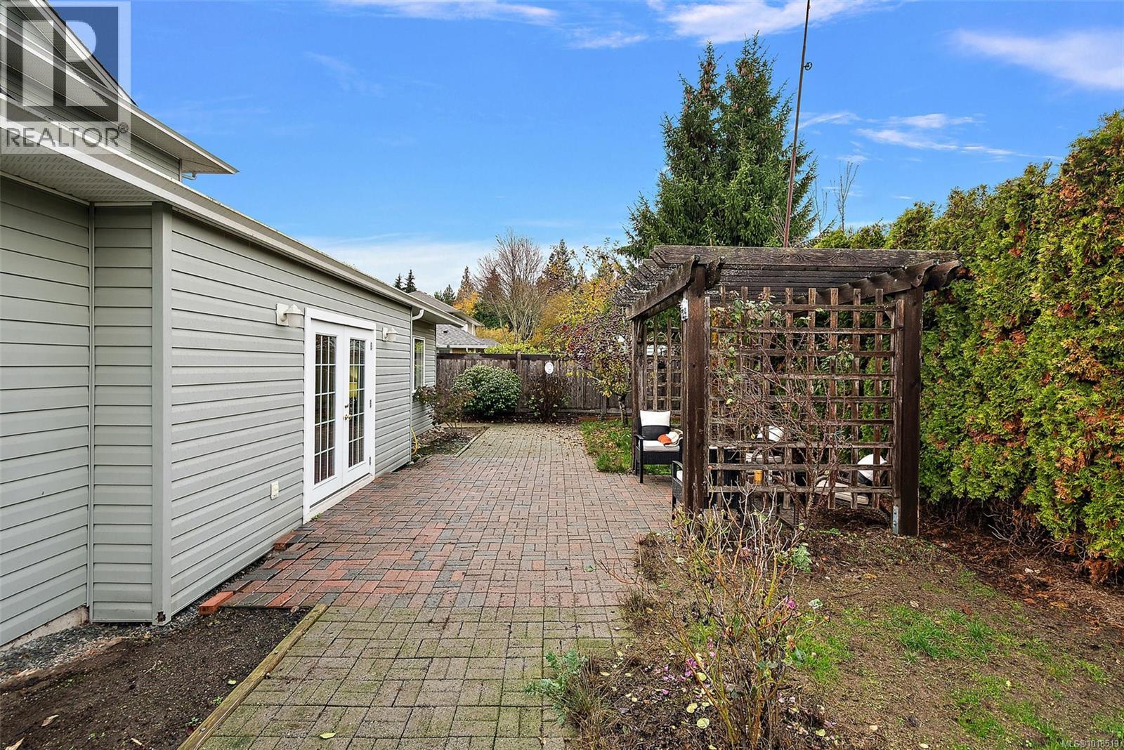 2883 Sequoia Way, Chemainus
