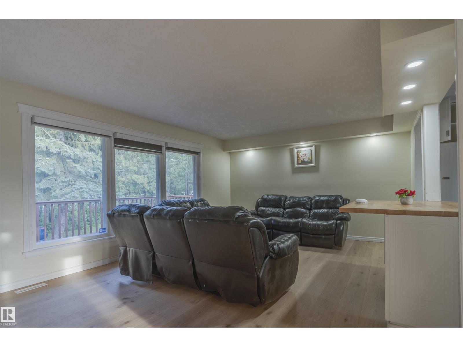 52028 RGE ROAD 231, Rural Strathcona County