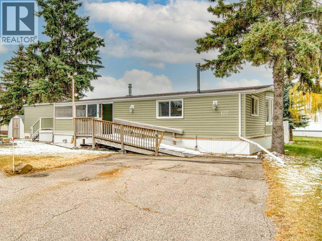 102 Burroughs Place NE, Calgary, Alberta