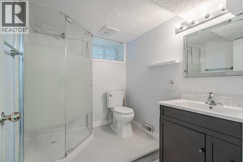 Office for Sale in   Avenue SW Sunalta Calgary 