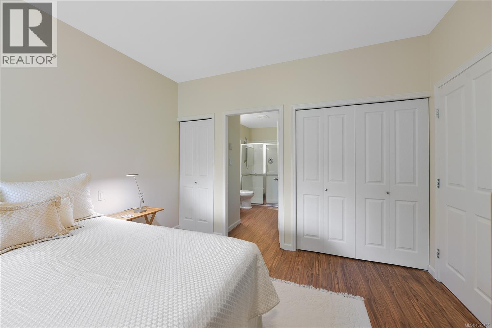 1967 POLO PARK Crt, Central Saanich