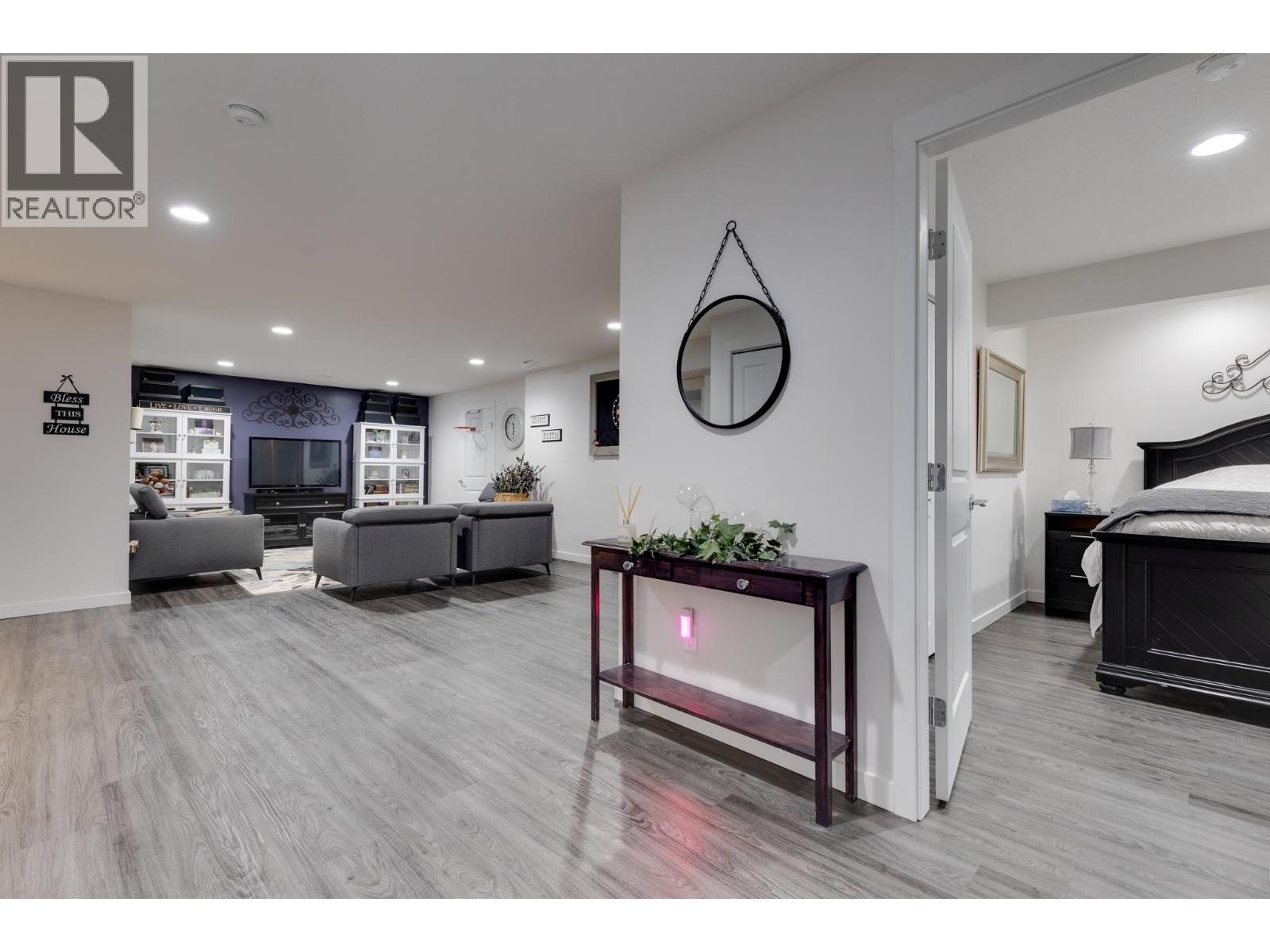 8458 WESTCREST DRIVE, Prince George