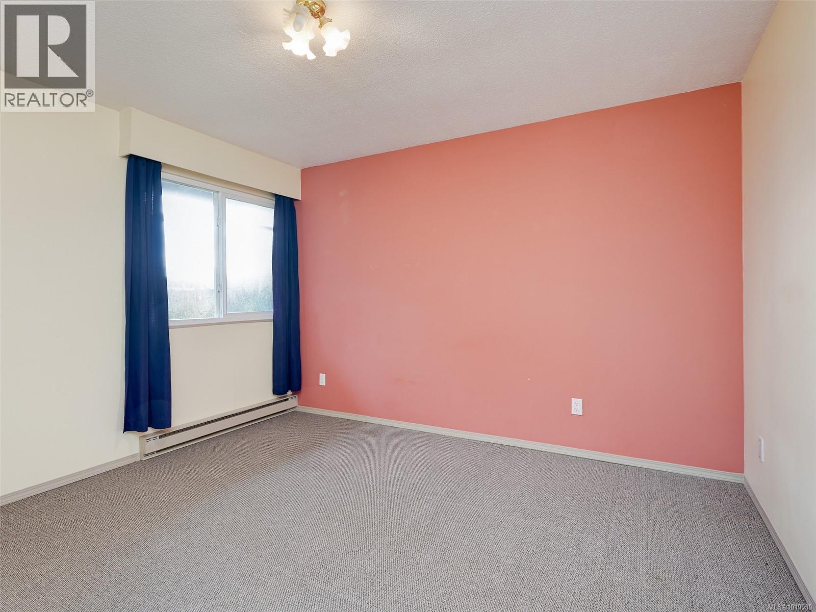 45 3987 Gordon Head Rd, Saanich